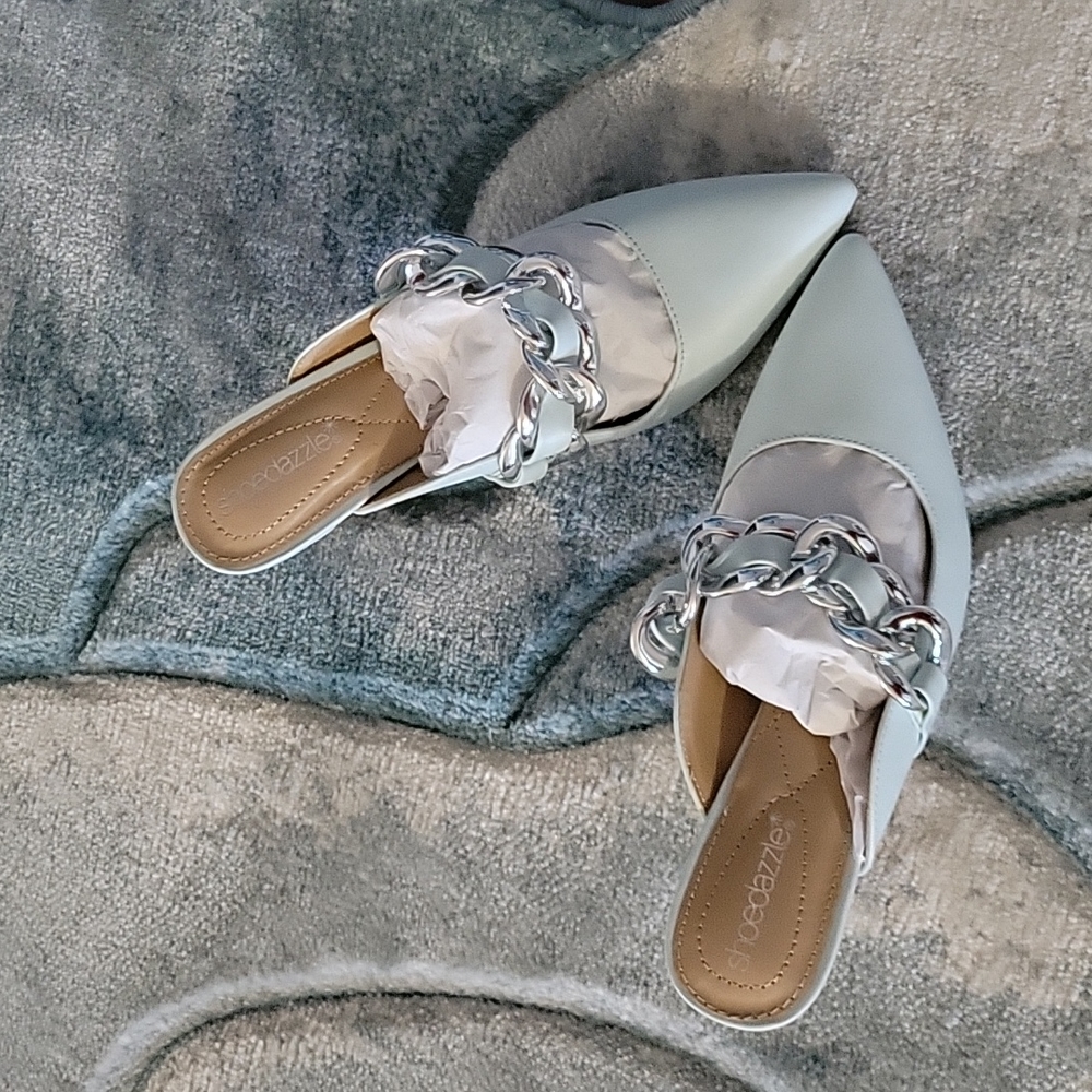 Spring Shoe - Picture 3 of 3